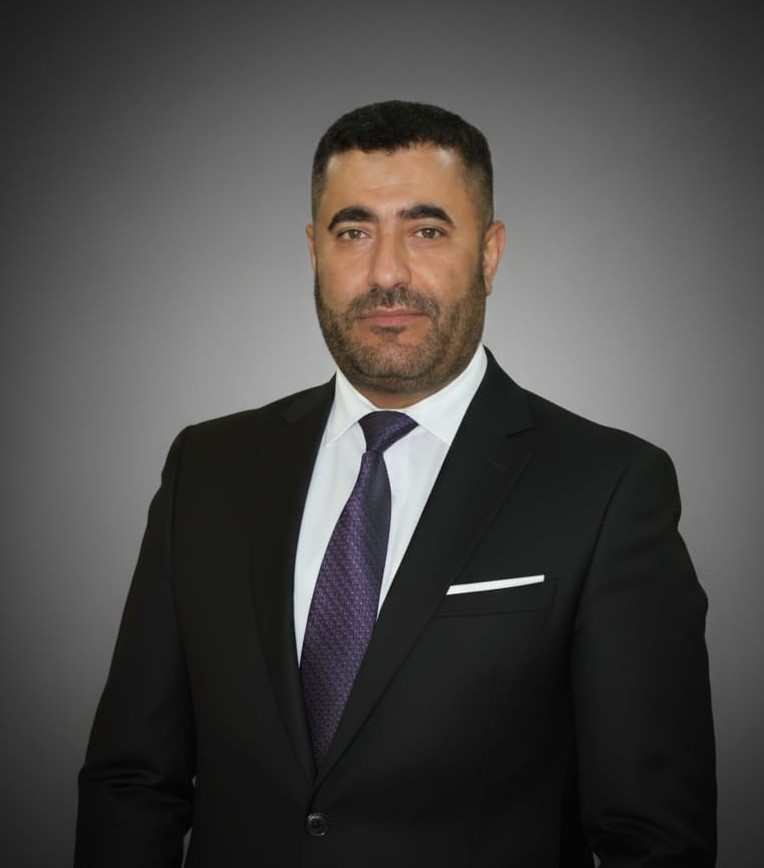 صورة مساعد رئيس الجامعة للشؤون الإدارية